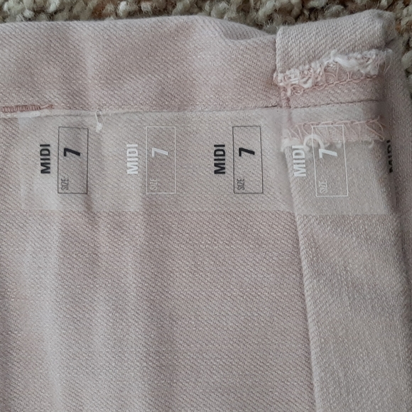 Blush shorts ❤️ Bundle and Save - Picture 4 of 4